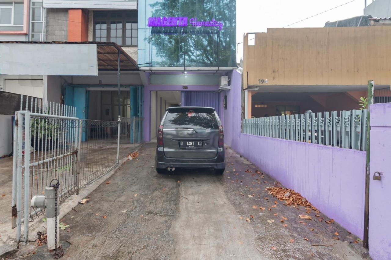 Reddoorz Near Trans Studio Bandung 3 Exterior photo