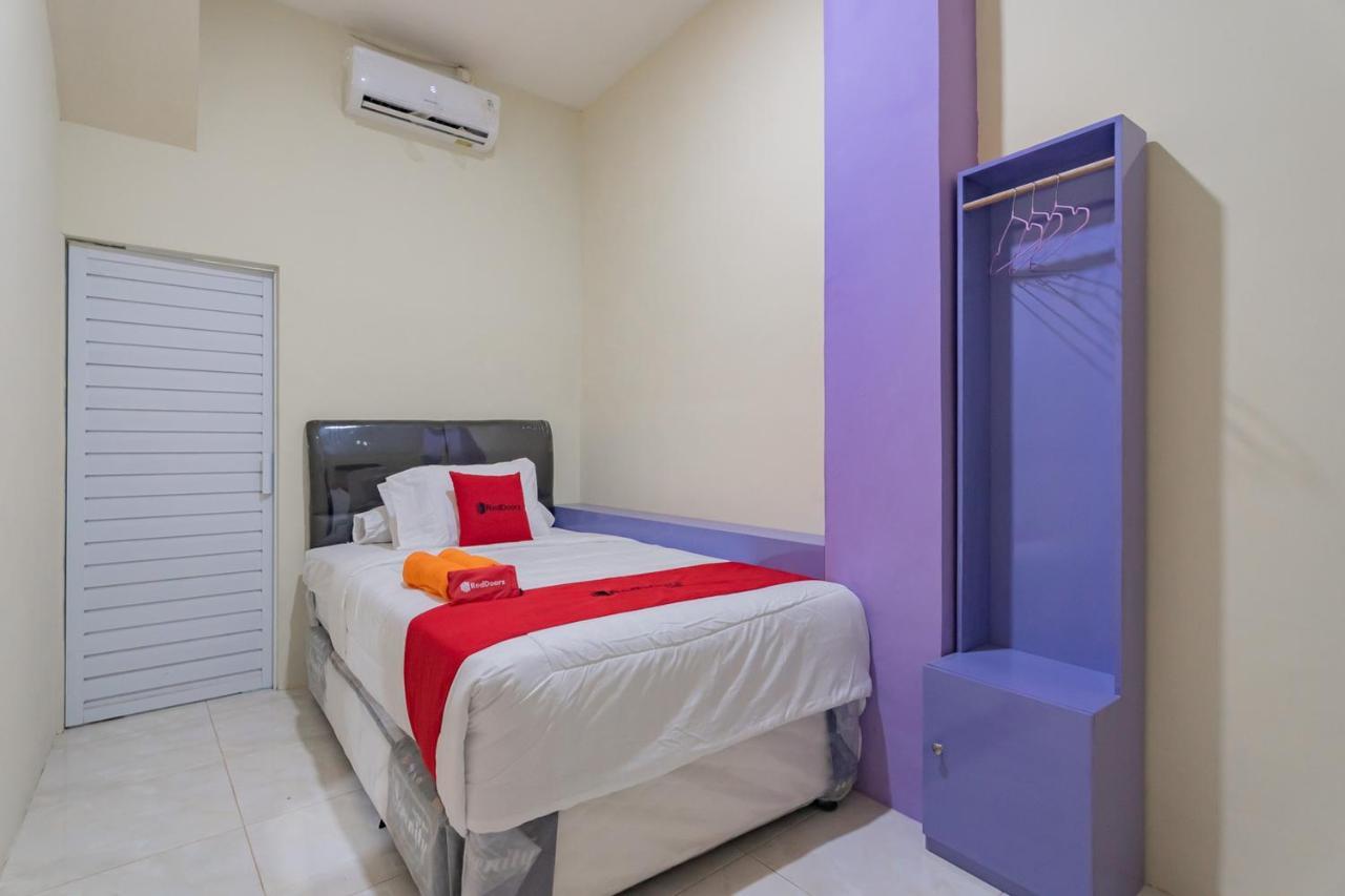 Reddoorz Near Trans Studio Bandung 3 Exterior photo
